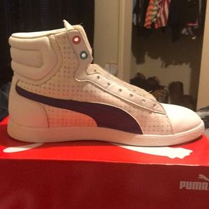Puma Womens First Round Rainbow Star 8.5
